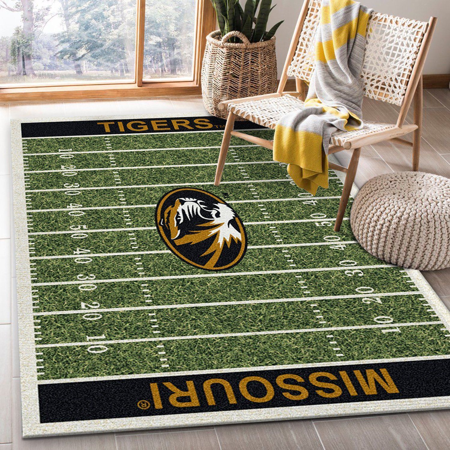 College Missouri NFL Team Logo Area Rug, Kitchen Rug, Home US Decor - Indoor Outdoor Rugs