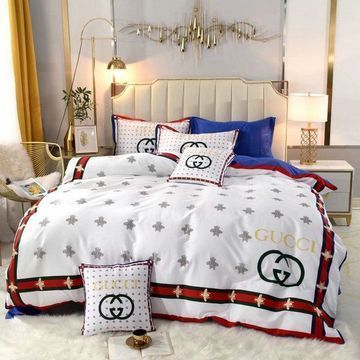 Gucci White Purple 8 Bedding Sets Duvet Cover Sheet Cover Pillow Cases Luxury Bedroom Sets