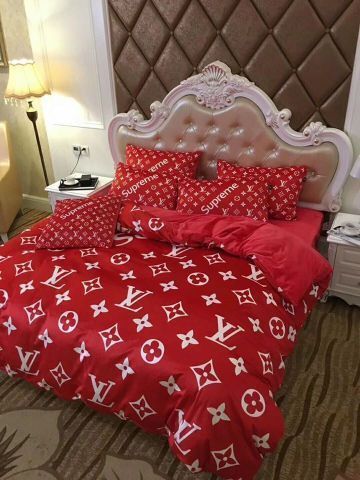 Louis Vuiton Red White 2 Bedding Sets Duvet Cover Sheet Cover Pillow Cases Luxury Bedroom Sets