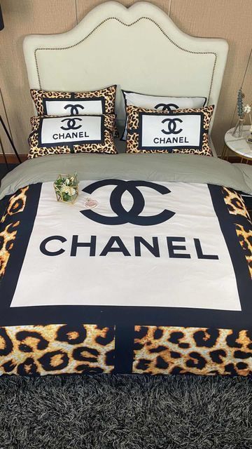 Chanel White Black 7 Bedding Sets Duvet Cover Sheet Cover Pillow Cases Luxury Bedroom Sets