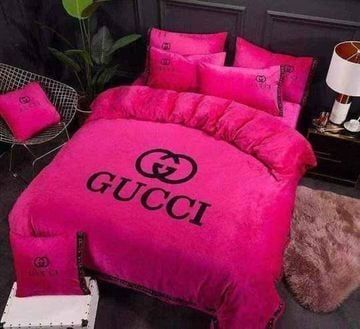 Gucci Pink Bedding Sets Duvet Cover Sheet Cover Pillow Cases Luxury Bedroom Sets