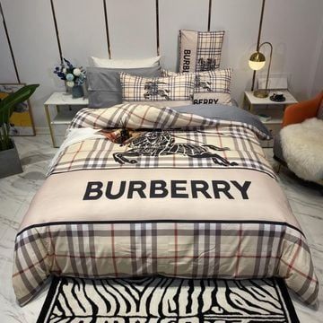 Burberry Checked Khaki 7 Bedding Sets Duvet Cover Sheet Cover Pillow Cases Luxury Bedroom Sets