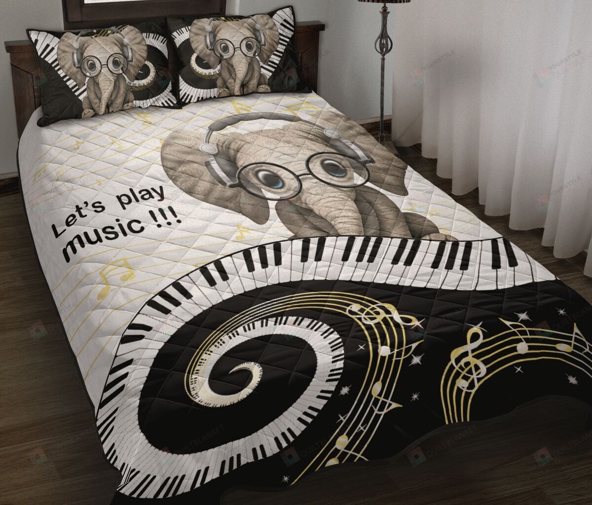 Elephant Play Music Quilt Bedding Set