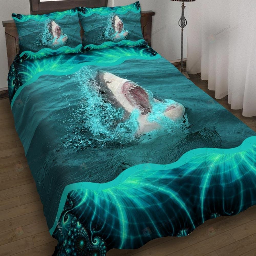Shark Quilt Bedding Set