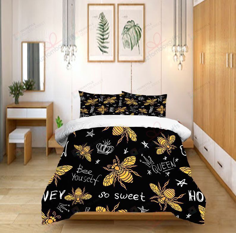 Bee Golden Bedding Set (Duvet Cover & Pillow Cases)