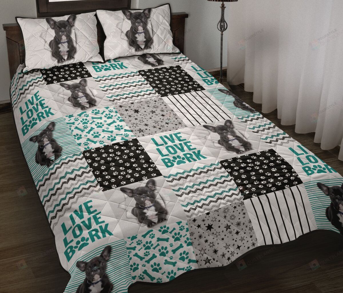 Bulldog Live Love Quilt Bedding Set