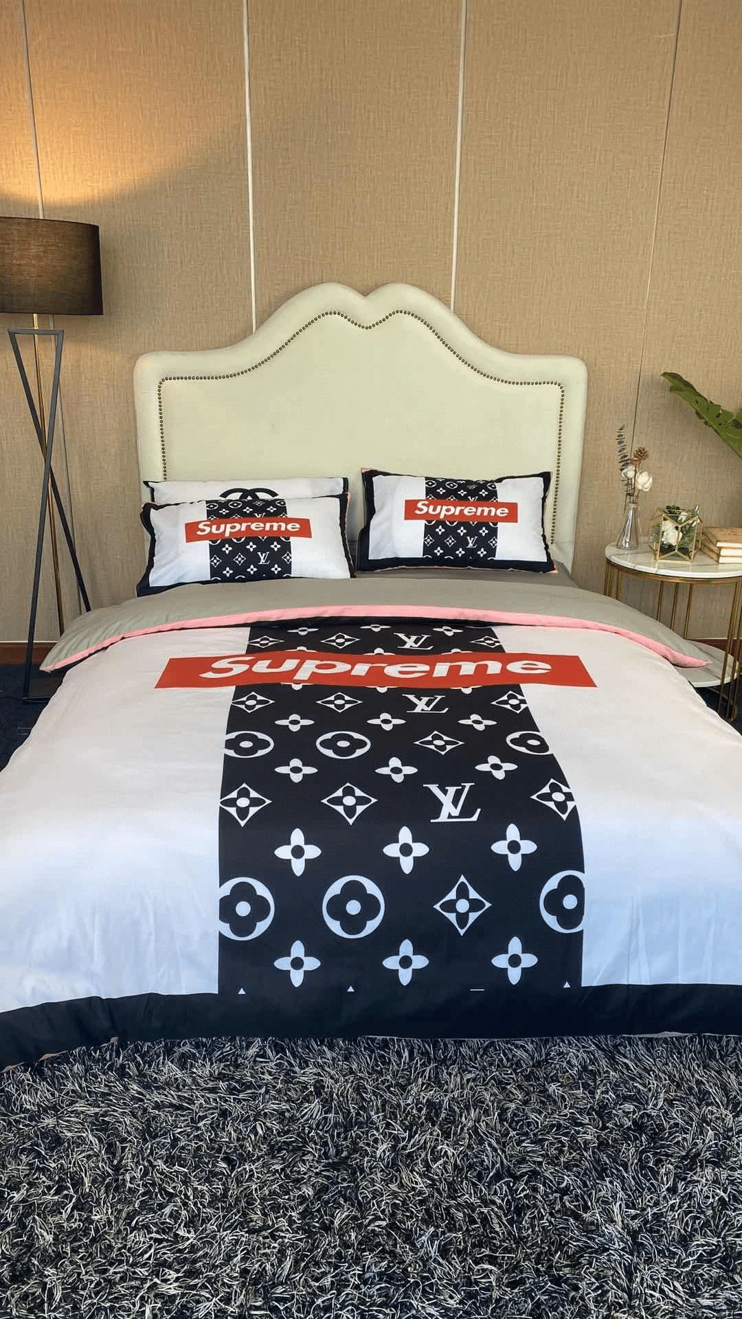 Lv S U P R E M E Luxury Brand Type 08 Bedding Sets Quilt Sets