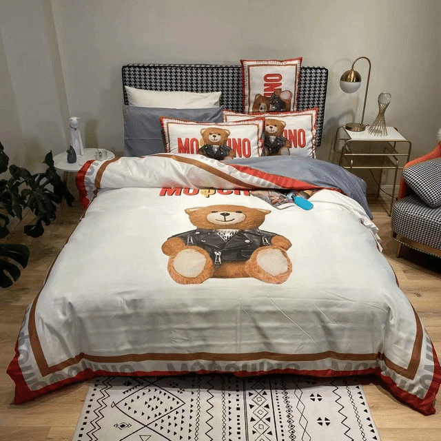 Luxury Moschino Bedding Sets Quilt Sets Duvet Cover Bedroom Sets