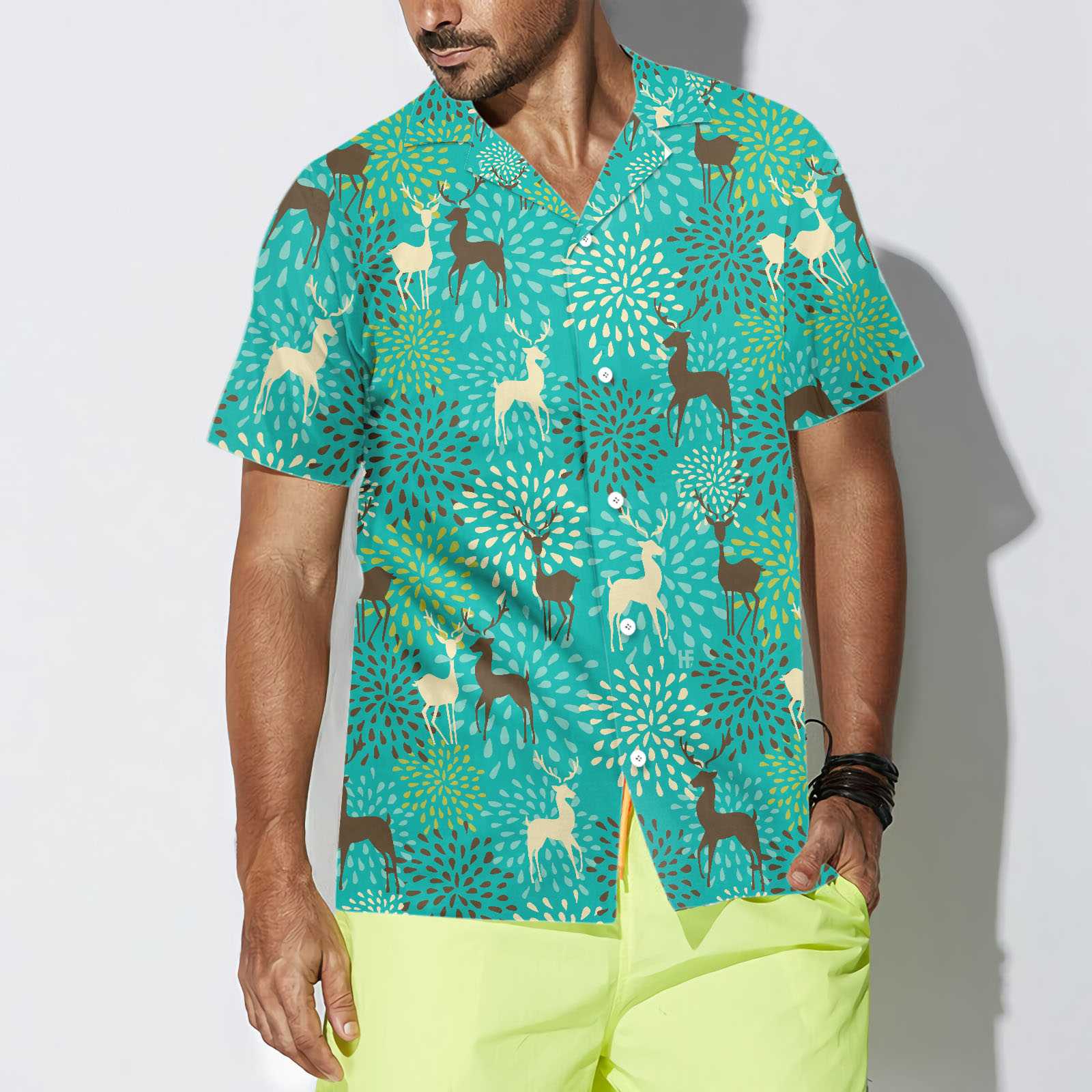 Vintage Christmas Reindeer Seamless Pattern Hawaiian Shirt Unique Gift For Christmas Aloha Shirt For Men and Women