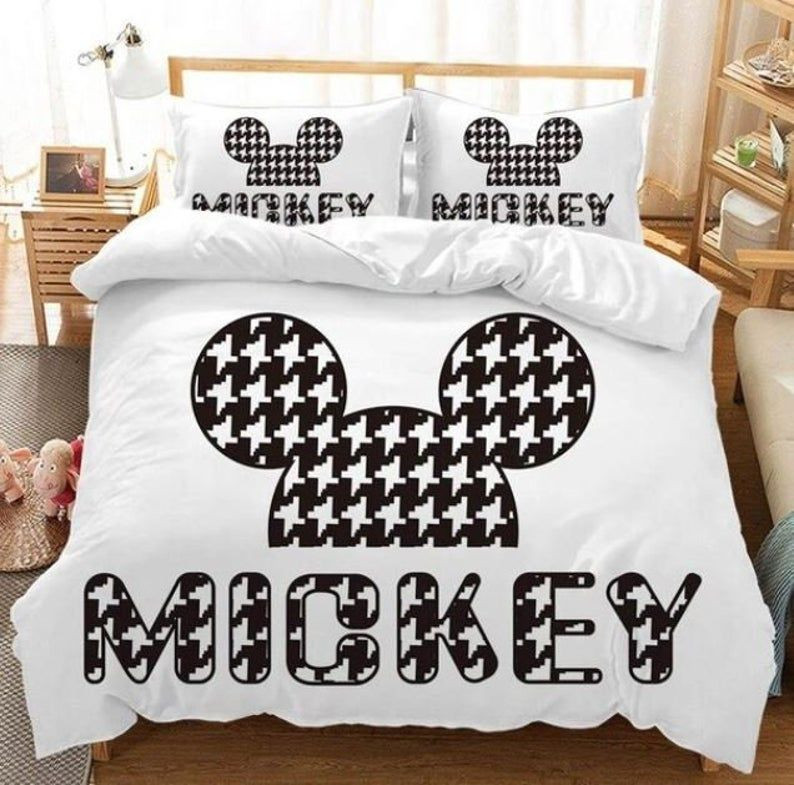 Disney Mickey Mouse 64 Duvet Cover Set - Bedding Set