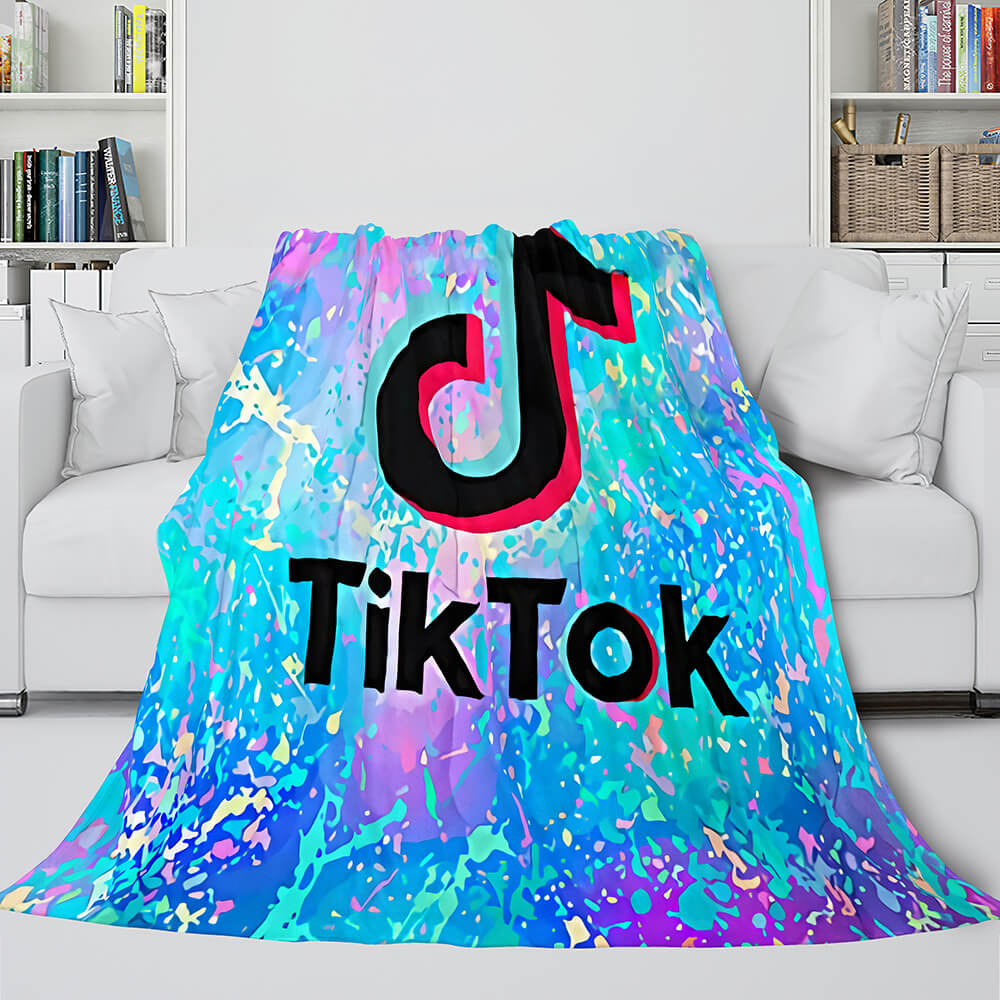 TikTok UK Blanket Tik Tok Queen Flannel Fleece Throw Cosplay Blanket