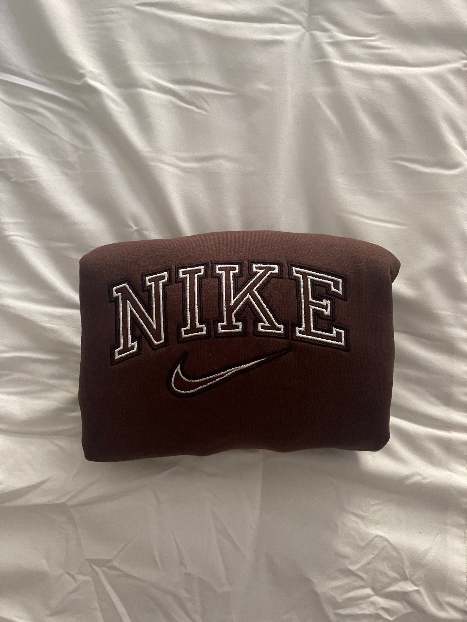 Nike Letters Embroidered Sweatshirt