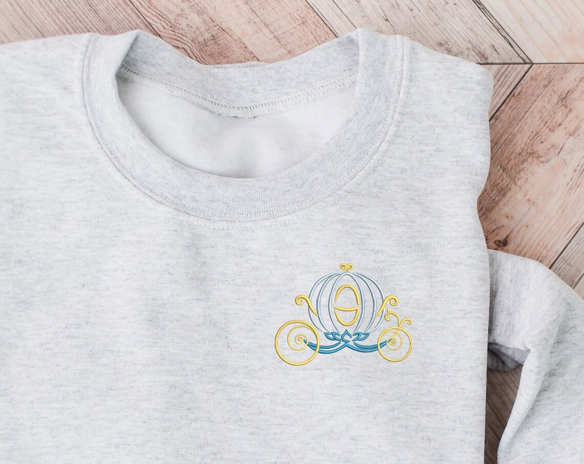 Carriage Embroidered Crewneck Disney Embroidered Sweatshirt Cinderella Crewneck Disney Princess Sweatshirt Womens Disney Crewneck