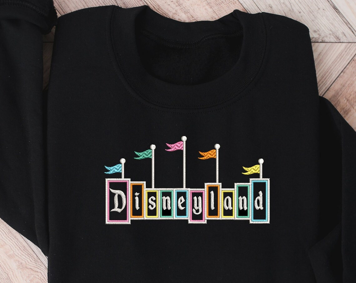 Disneyland Castle Embroidered Crewneck Disney Embroidered Sweatshirt Sleeping Beauty Crewneck Disney Sweatshirt Womens Disney Crewneck