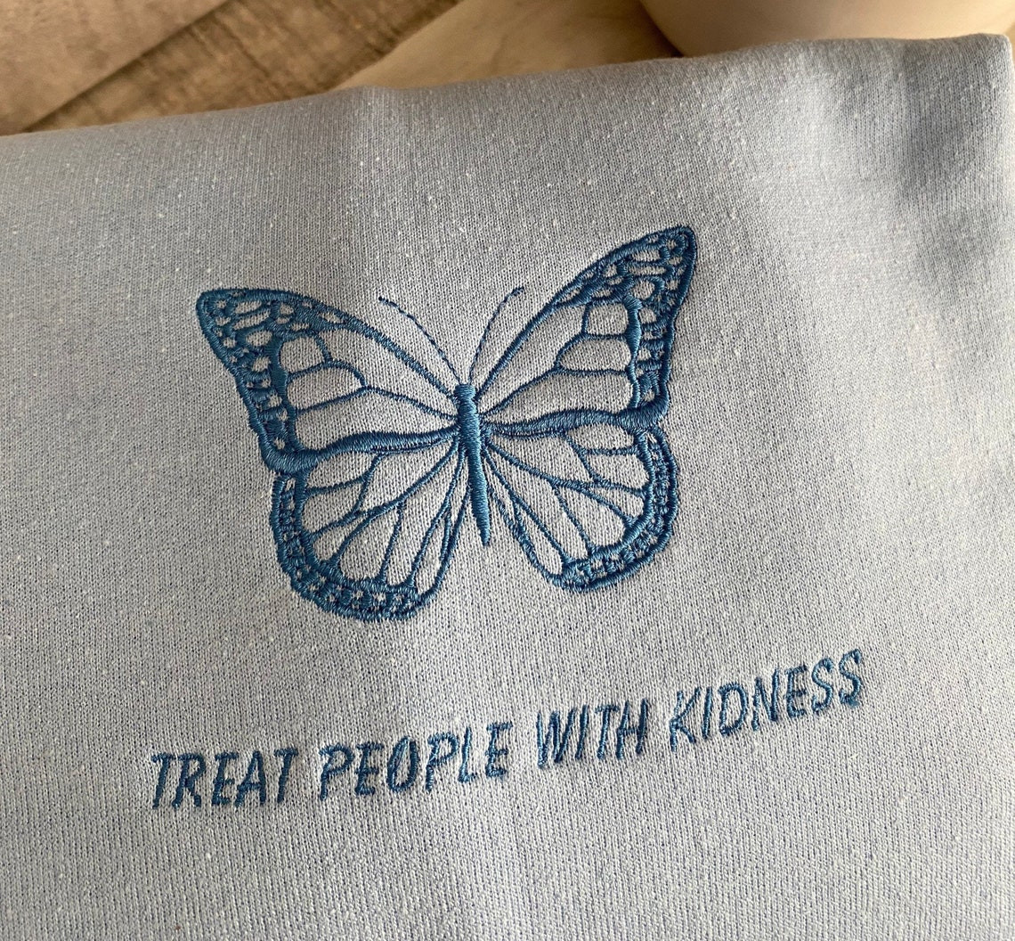 Treat People With Kindness Embroidered Crewneck Butterfly S Sweatshirts Cute Vintage Sweatshirt Trendy Crewneck