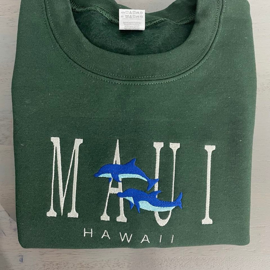 Maui Hawaii Vintage Sweatshirt Hawaii Hawaii Crewneck Perfect Gift For Dolphin Lovers