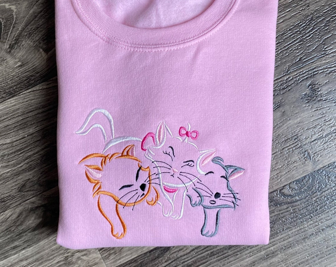 Aristocats Embroidered Sweatshirt Disney Cats Embroidered Crewneck Disney World Crewneck Disneyland Crewneck Sweatshirt