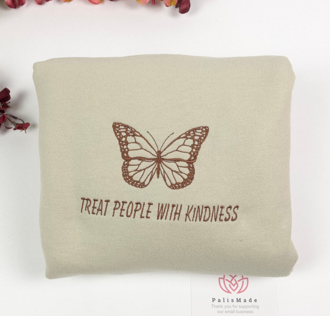 Treat People With Kindness Embroidered Crewneck Butterfly S Sweatshirts Cute Vintage Sweatshirt Trendy Crewneck