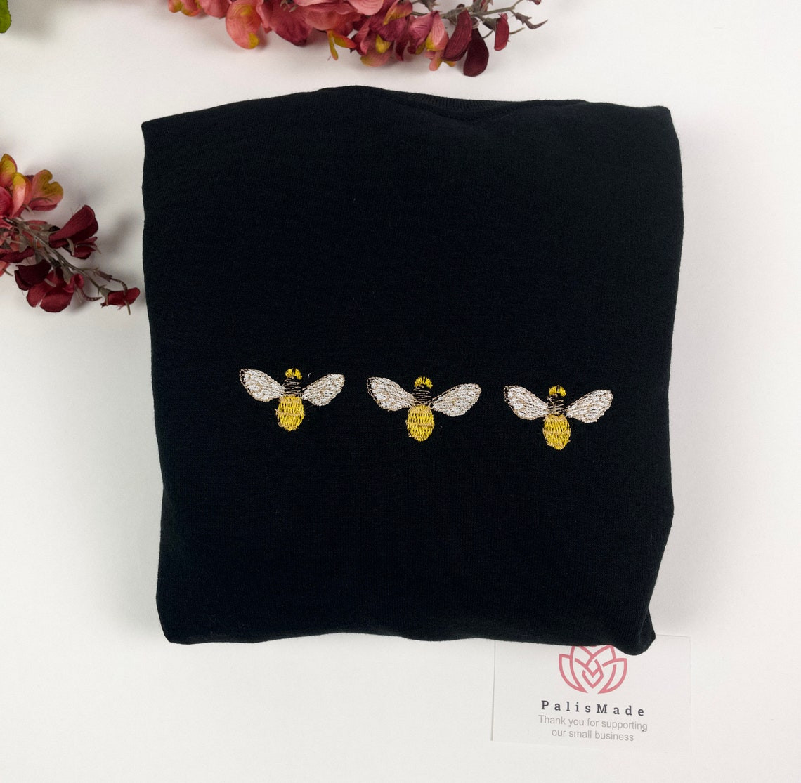 Embroidered Bumble Bee Crewneck Bee Sweatshirt Cute Vintage Sweatshirt Trendy Crewneck