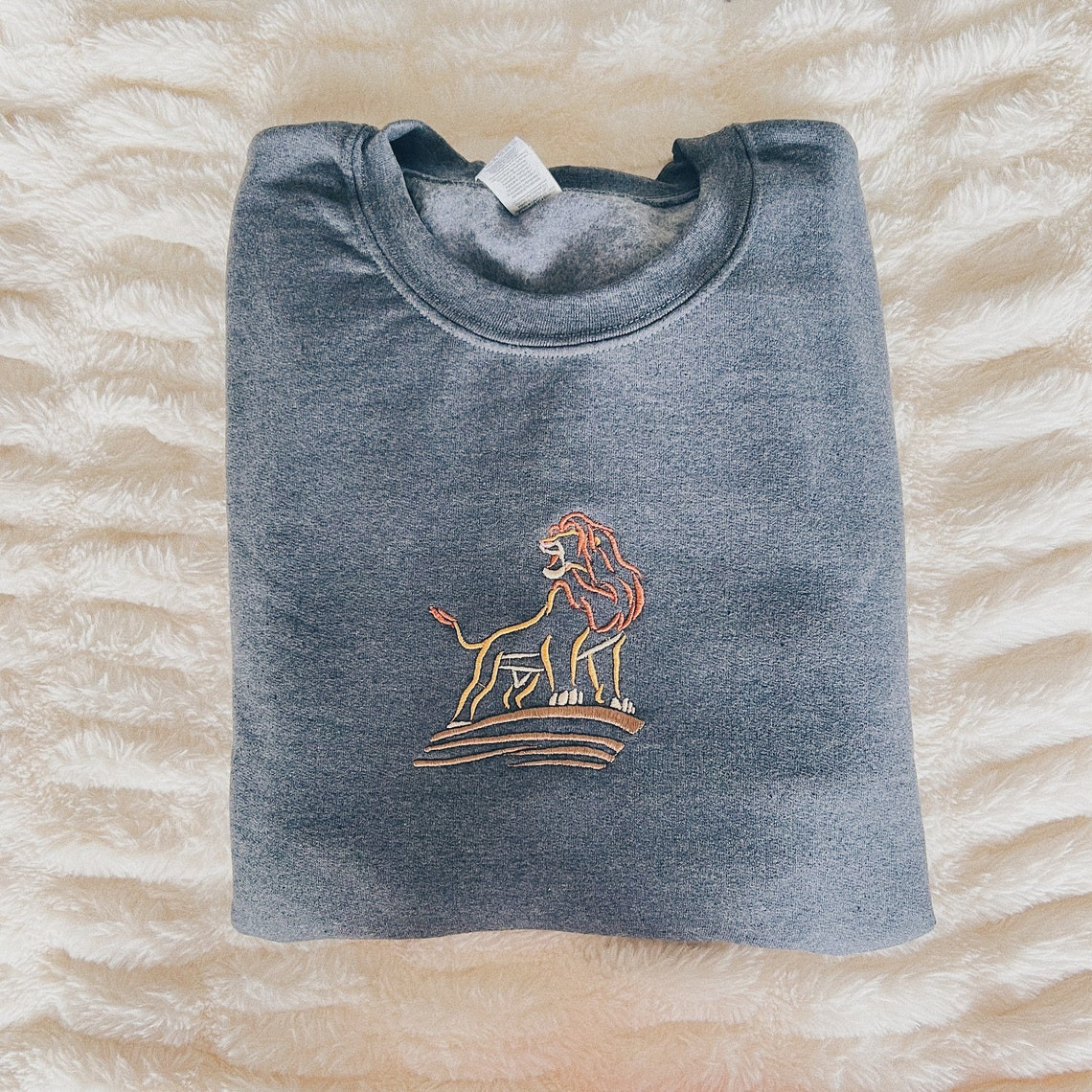 Lion King Simba Embroidered Sweatshirt Crewneck