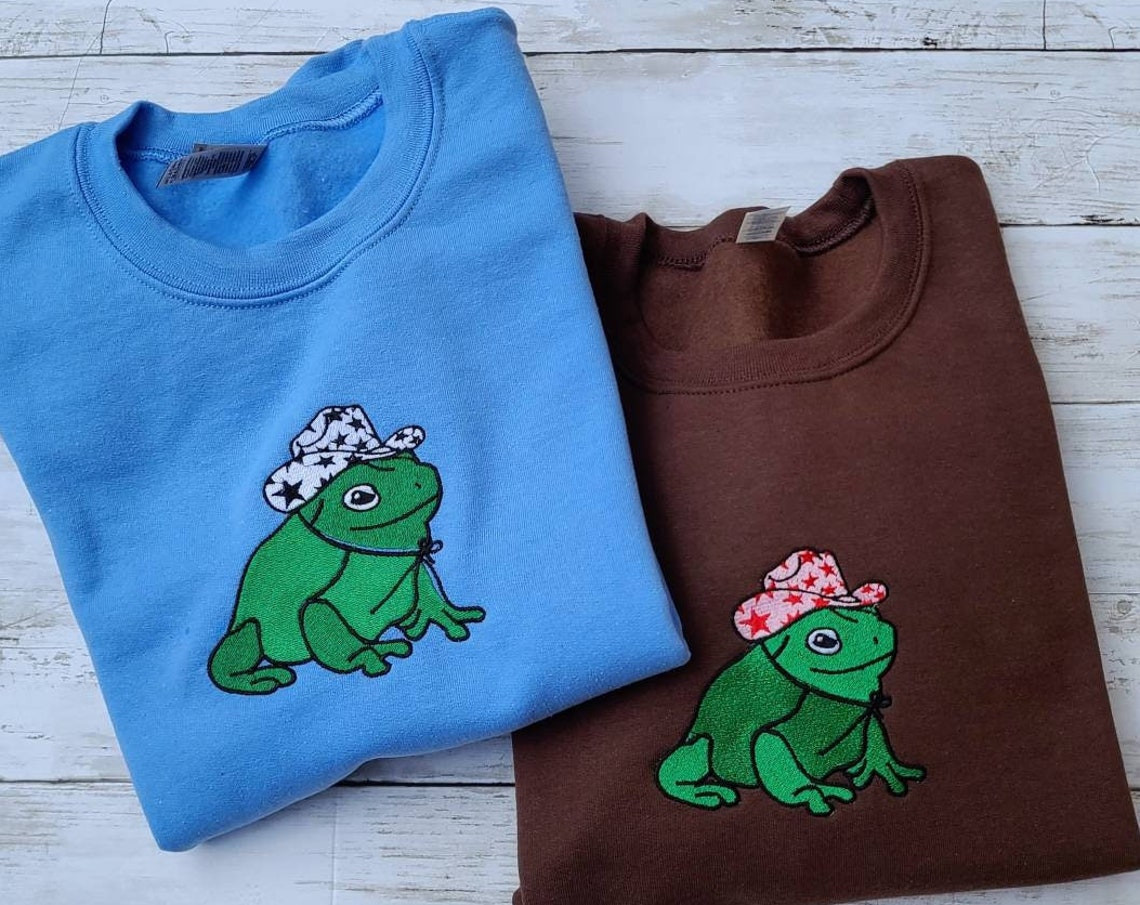 Frog Cowboy Hat Embroidered Sweatshirt Crewneck Trendy Frog Sweatshirt