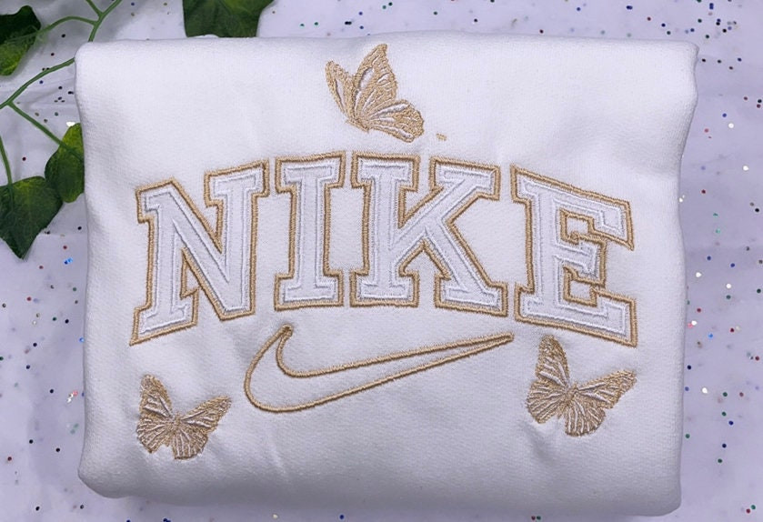 Nike Logo With Butterfly Embroidered Sweatshirt