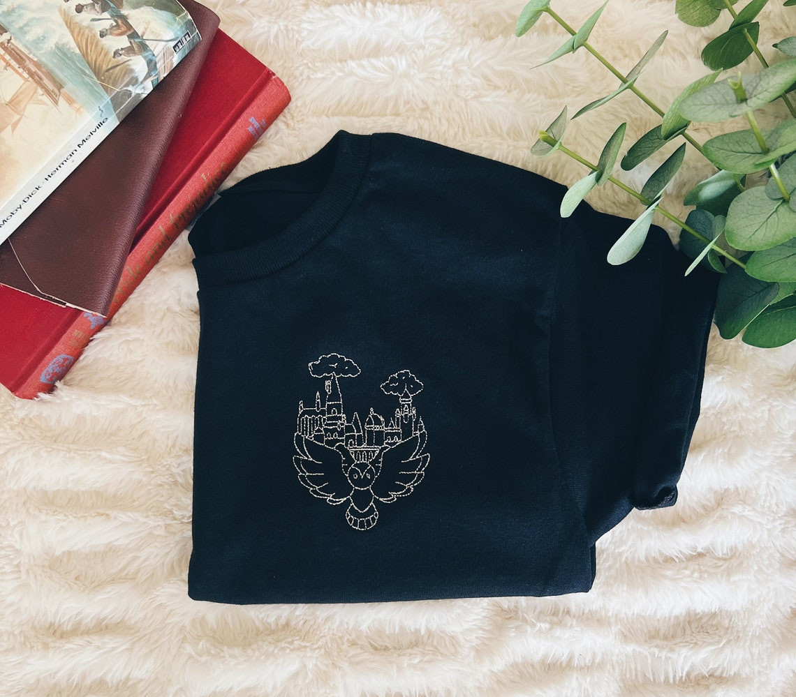 Harry Potter Embroidered Tee