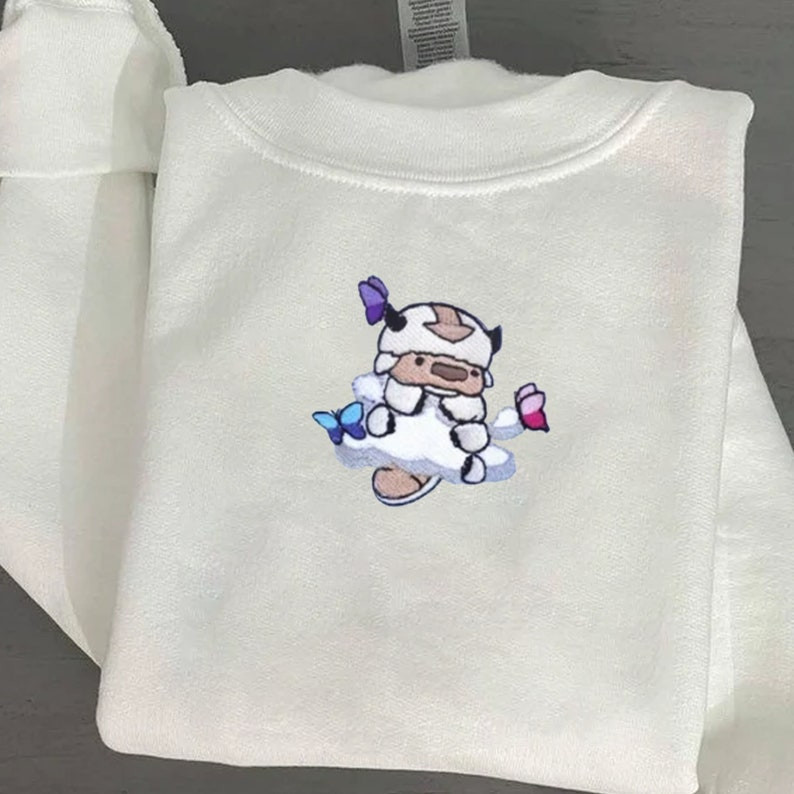 Appa X Butterfly Embroidered Sweatshirt