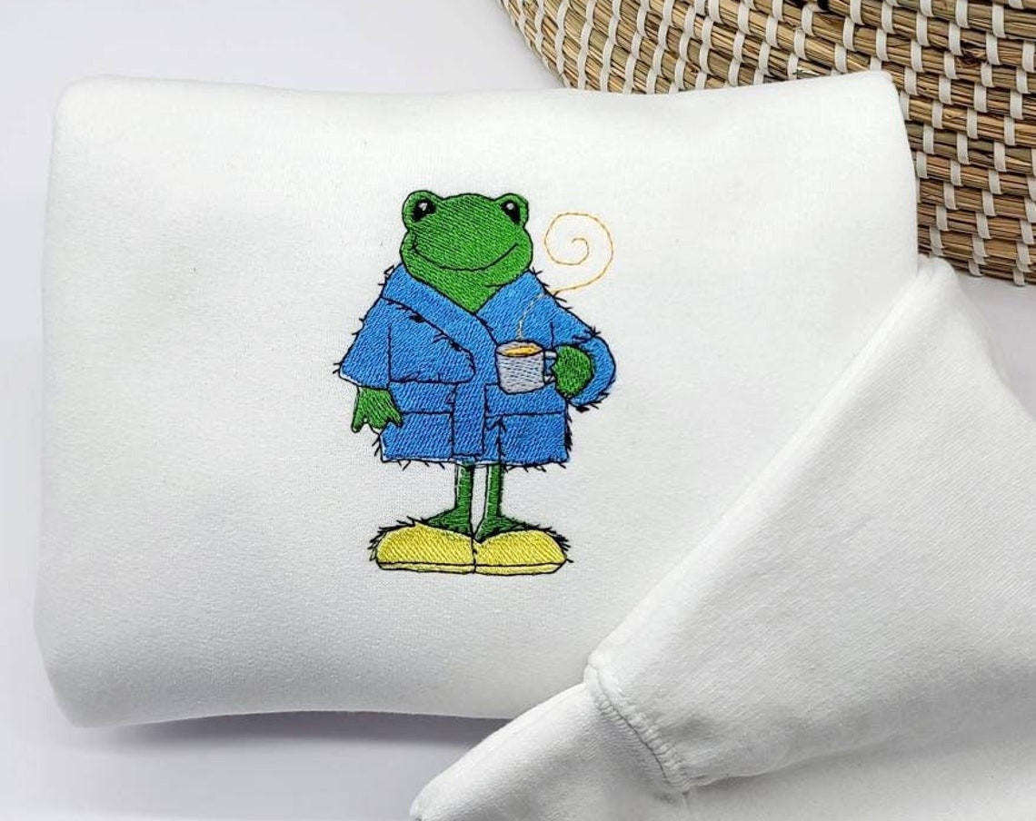 Cute Frog Sweatshirt Embroidered Sweatshirt Frog Sweatshirt Sweatshirt Gift Frog Lovers