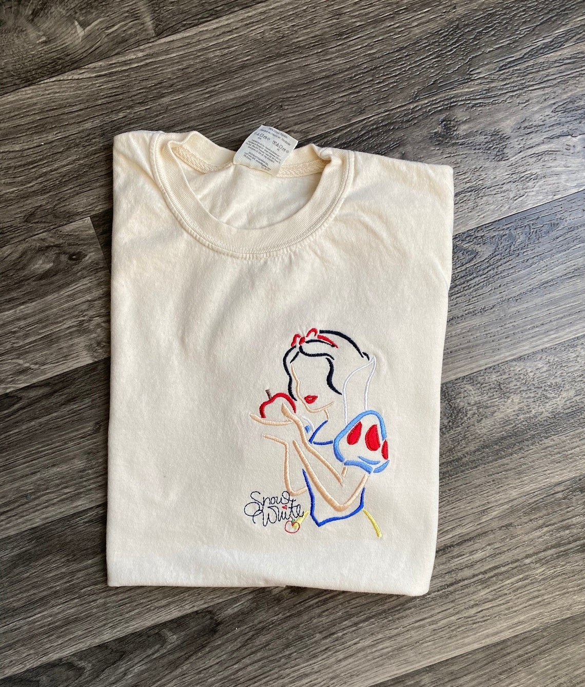 Snow White Embroidered Shirt Disney Embroidered Shirt Disney World Shirt Disneyland Shirt