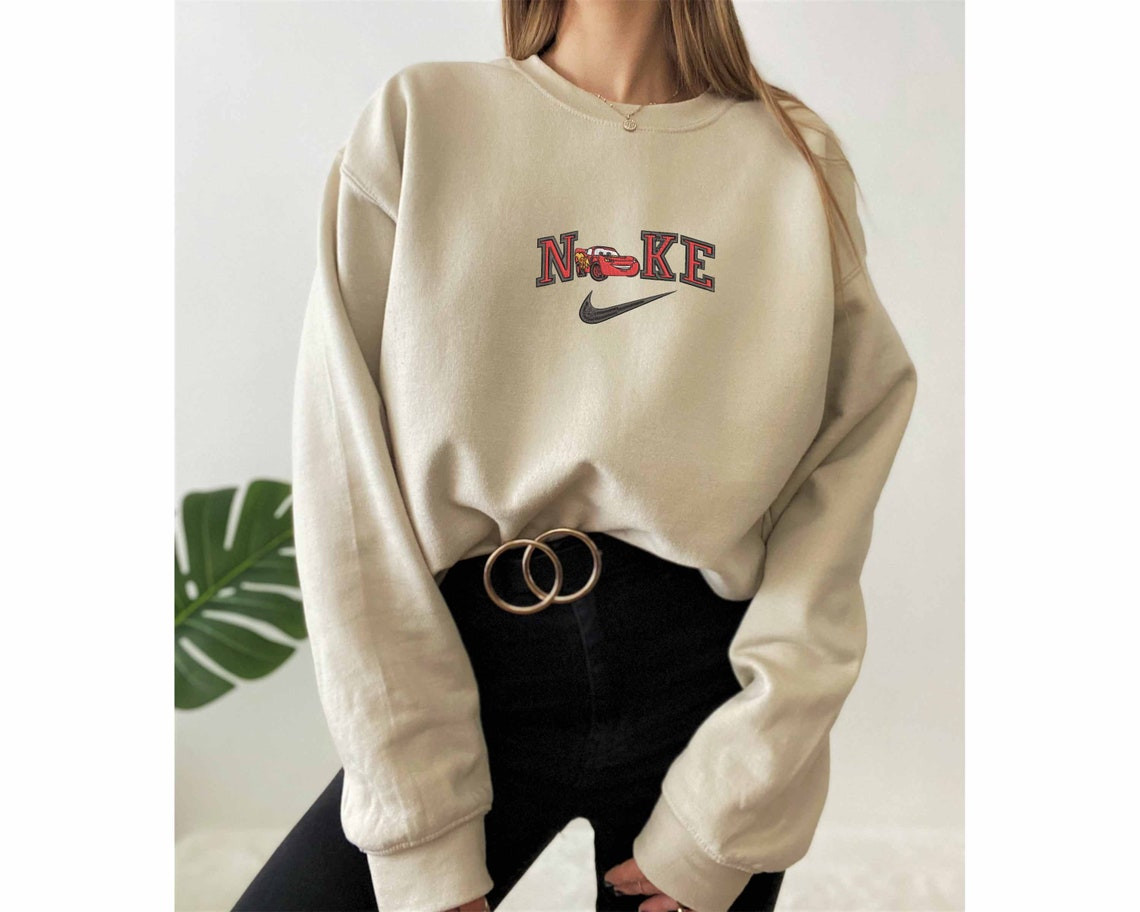 Custom Brand Embroidered SweatShirts Swoosh Car Embroidered Sweatshirts Unisex Embroidered Shirts Embroidered HoodiesSweatersvalarcaco