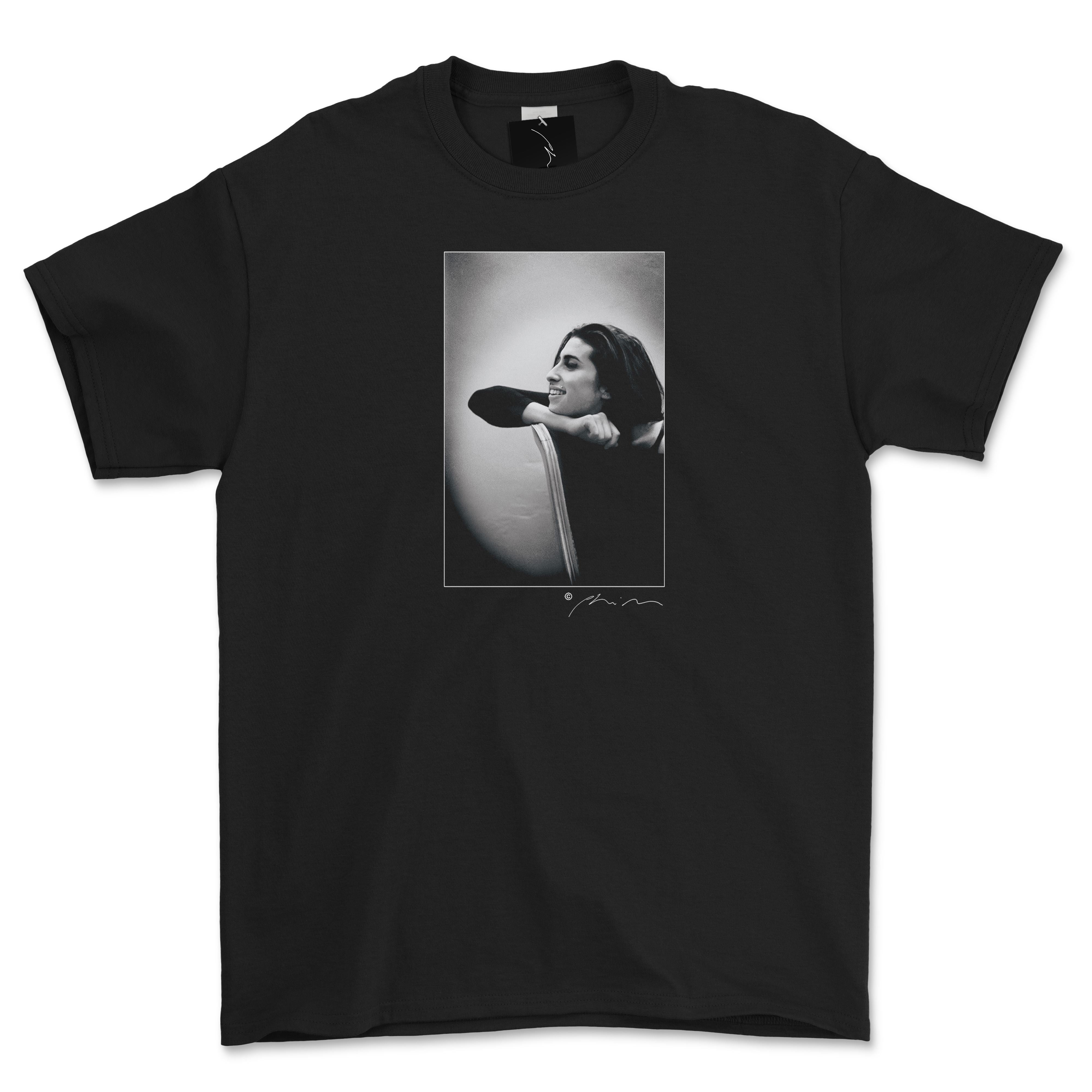 Profile of Amy Winehouse Official Phil Nicholls T Shirt