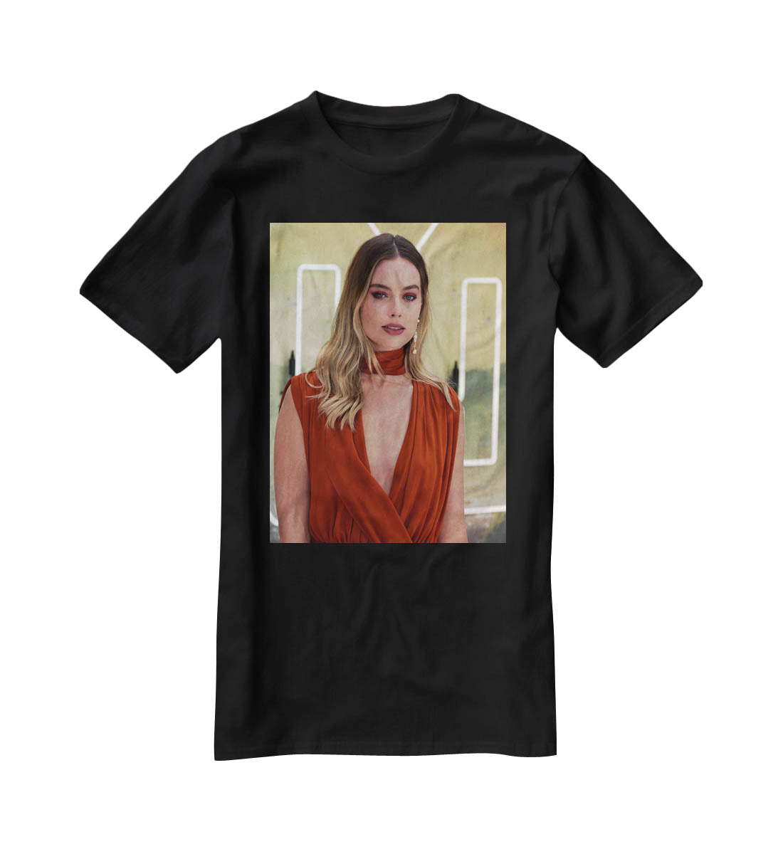 Margot Robbie Once Upon A Time In Hollywood Premiere London T-Shirt