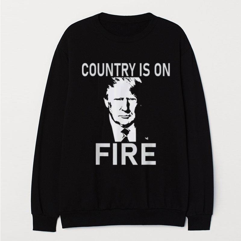 Country Is On Fire Trump Vintage T-Shirt Unisex