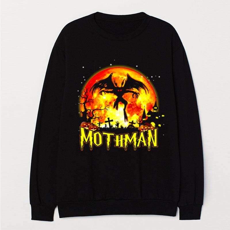 Halloween Mothman In Scary Blood Moon Forest Costume T-Shirt Unisex