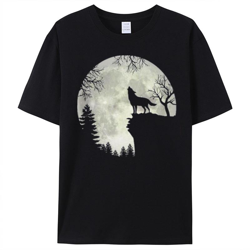 Wolf And Moon Halloween T-Shirt Unisex