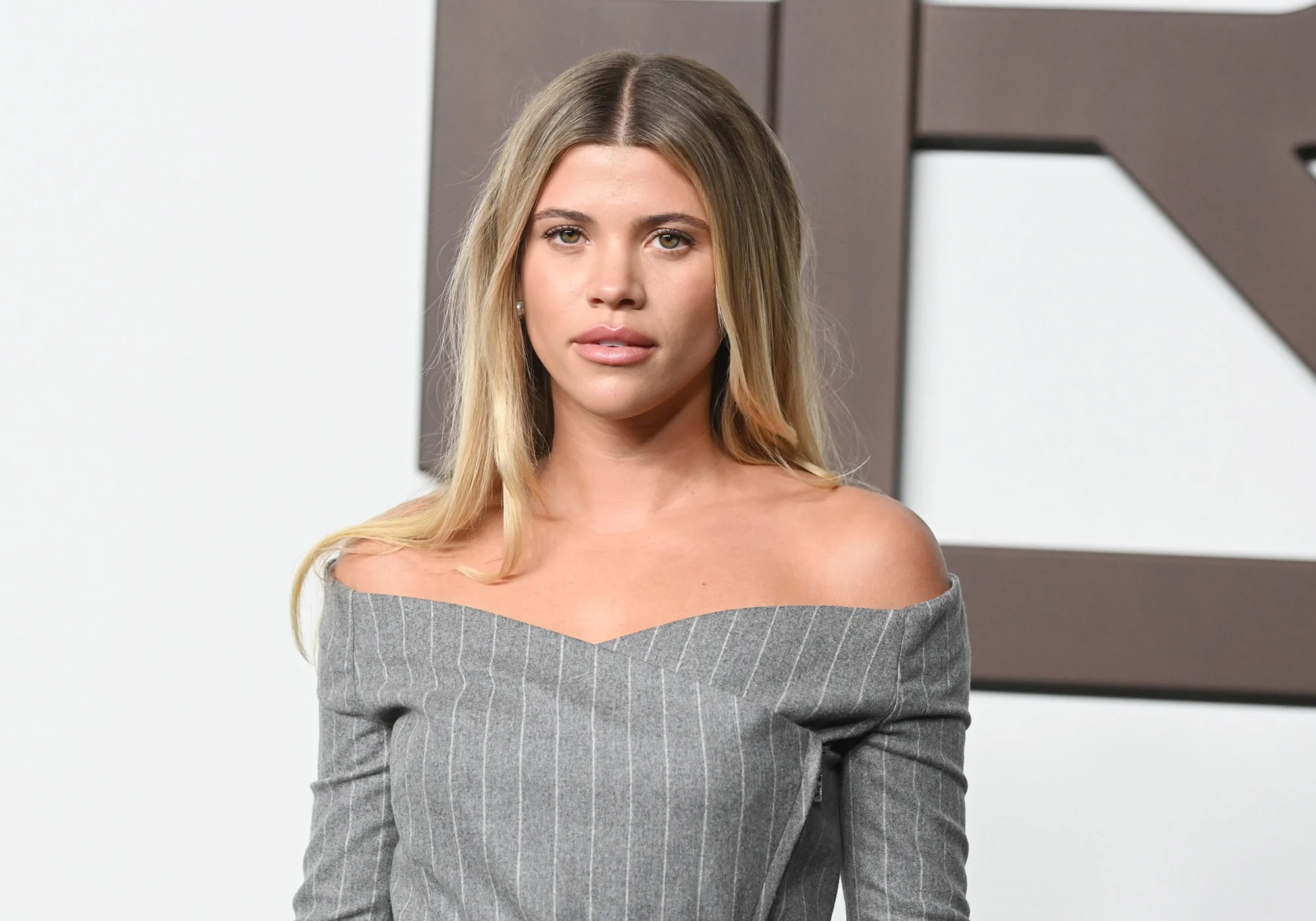 Sofia Richie Grainge's Vogue Pregnancy Announcement Unveils Stylish Maternity Looks