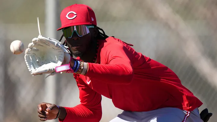 Rookie Foul Ball Drama: Elly De La Cruz's Hit Shatters Window of Hunter Greene's Luxury Maybach at Reds' Spring Training