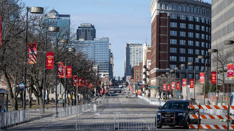 Fatal Shooting at Kansas City Chiefs' Super Bowl Parade: One Fatality, 22 Injuries, and Juveniles Charged