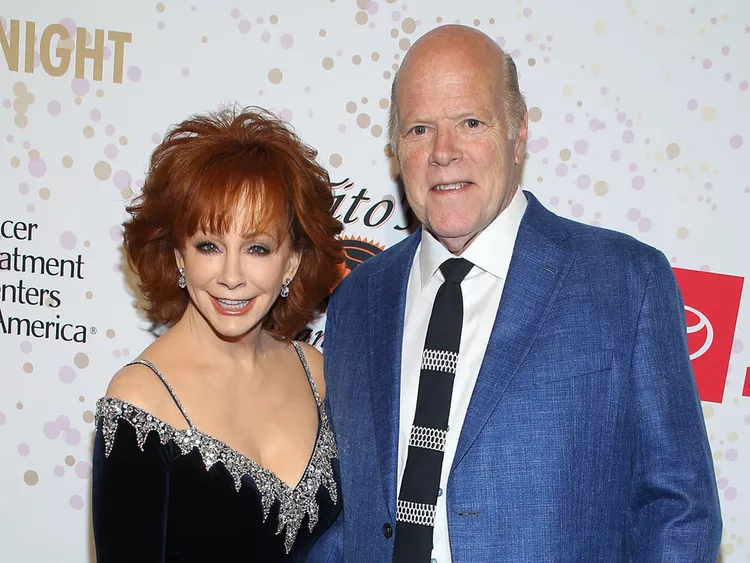 Reba McEntire and Rex Linn: A Timeline of Their Relationship