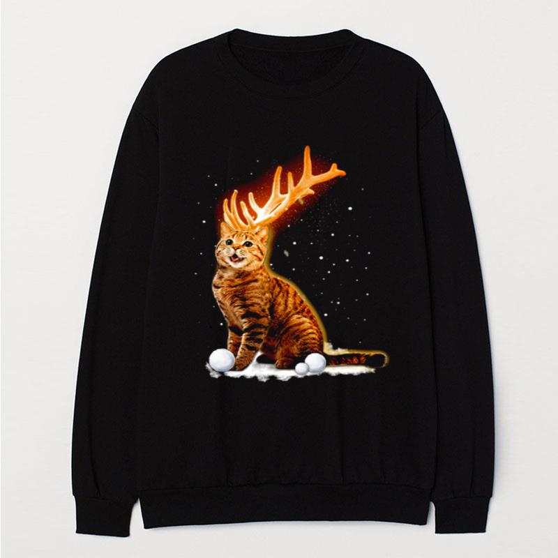 Cat Sparkling Reindeer Horns Christmas T-Shirt Unisex