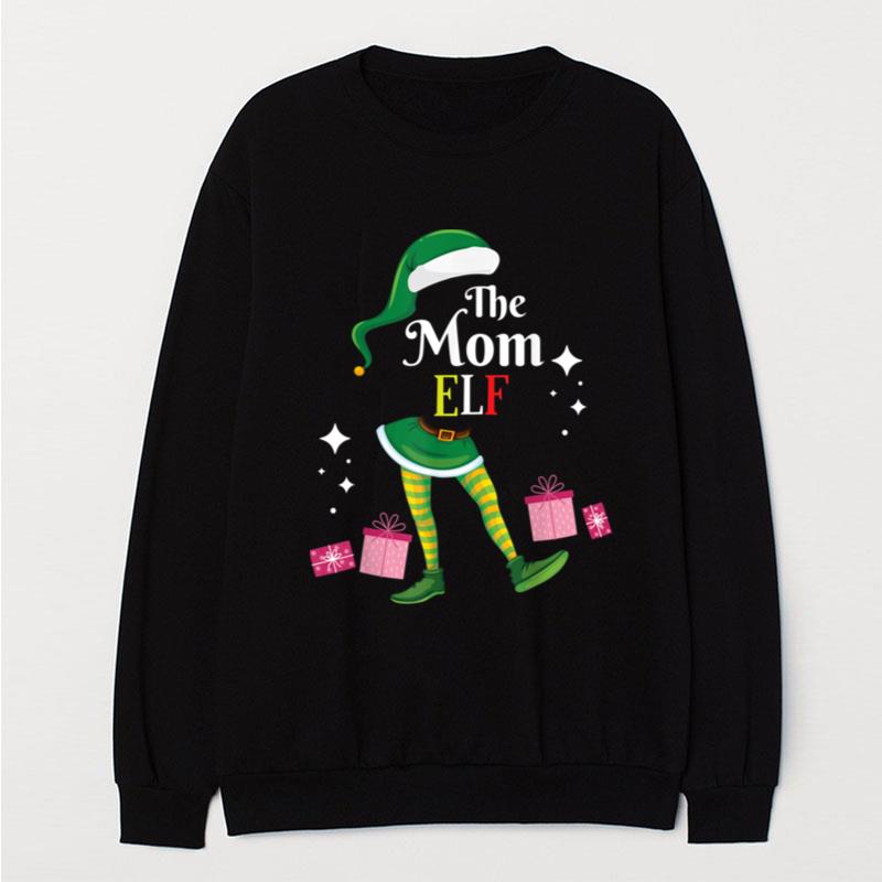 Elf Dancing With Snow Presents Merry Christmas The Mom Elf T-Shirt Unisex